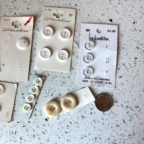 24 NEW ON CARD Vintage White Estate Lot of Buttons Pack Sewing Notions DIY Craft - Picture 5 of 8